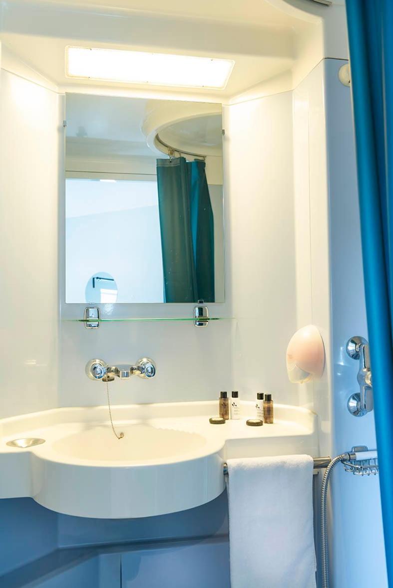 Domaine De Sainte-Croix Hotel Ngoại thất bức ảnh